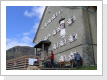 Unser Treffpunkt: Das Hochjochhospiz. Hier schlafen wir in der ersten Nacht. Unser Treffpunkt: Das Hochjochhospiz. Hier schlafen wir in der ersten Nacht.