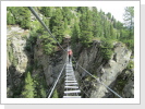 Obergurgler Klettersteig. Die lustige Hängebrücke beim Einstieg Obergurgler Klettersteig. Die lustige Hängebrücke beim Einstieg